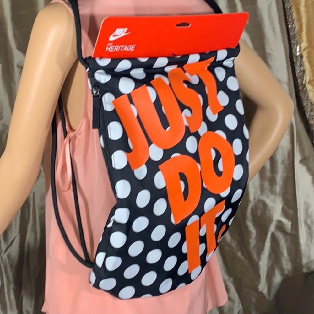 Nike JDI Heritage Sports Bag Gymsack Black - Picture 1 of 16